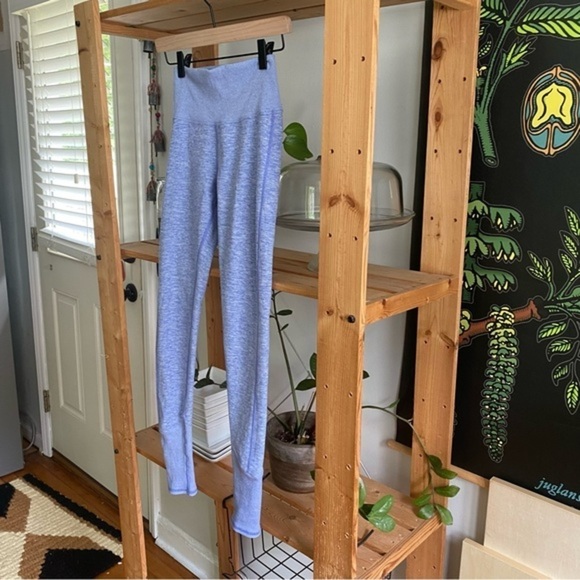 ALO Yoga Purple Heather High-Waist Alosoft Lounge Leggings - Picture 4 of 13